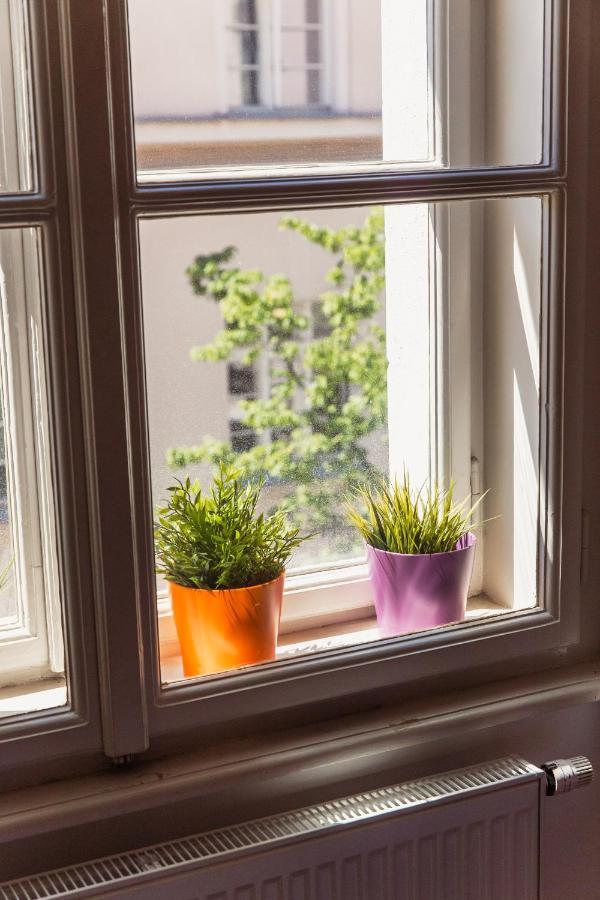 Top Location City Centre Condo In Historic Building With Free Garage Parking Ljubljana Bagian luar foto